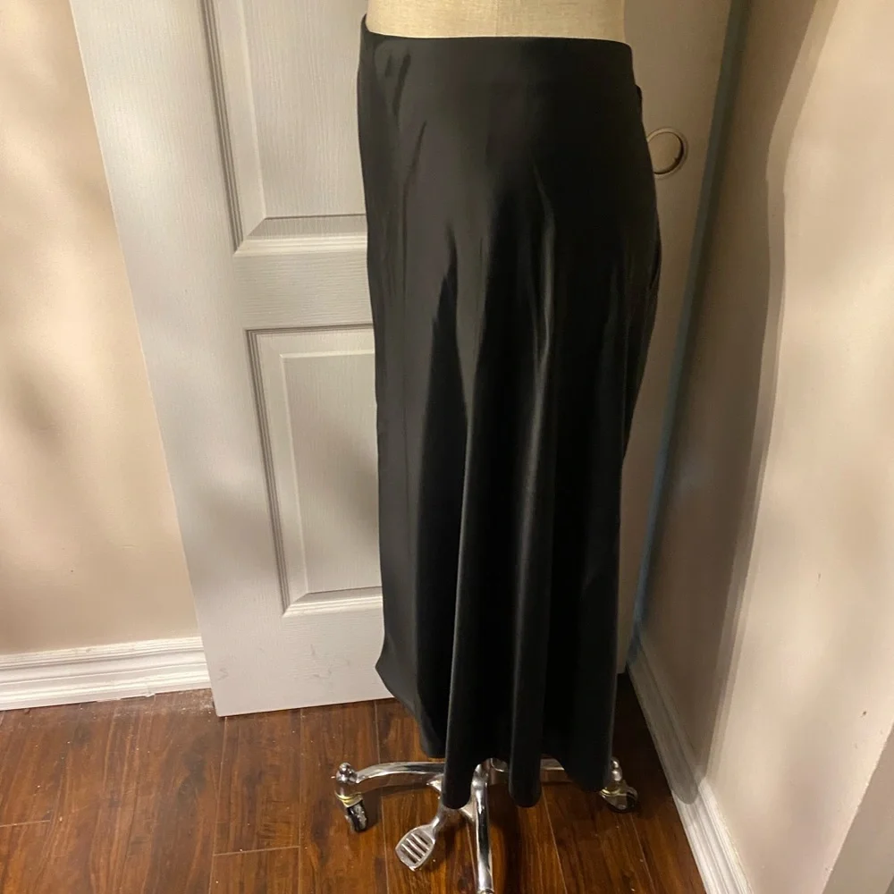 Last one left New with tags Rachel Zoe black skirt - Picture 3 of 9